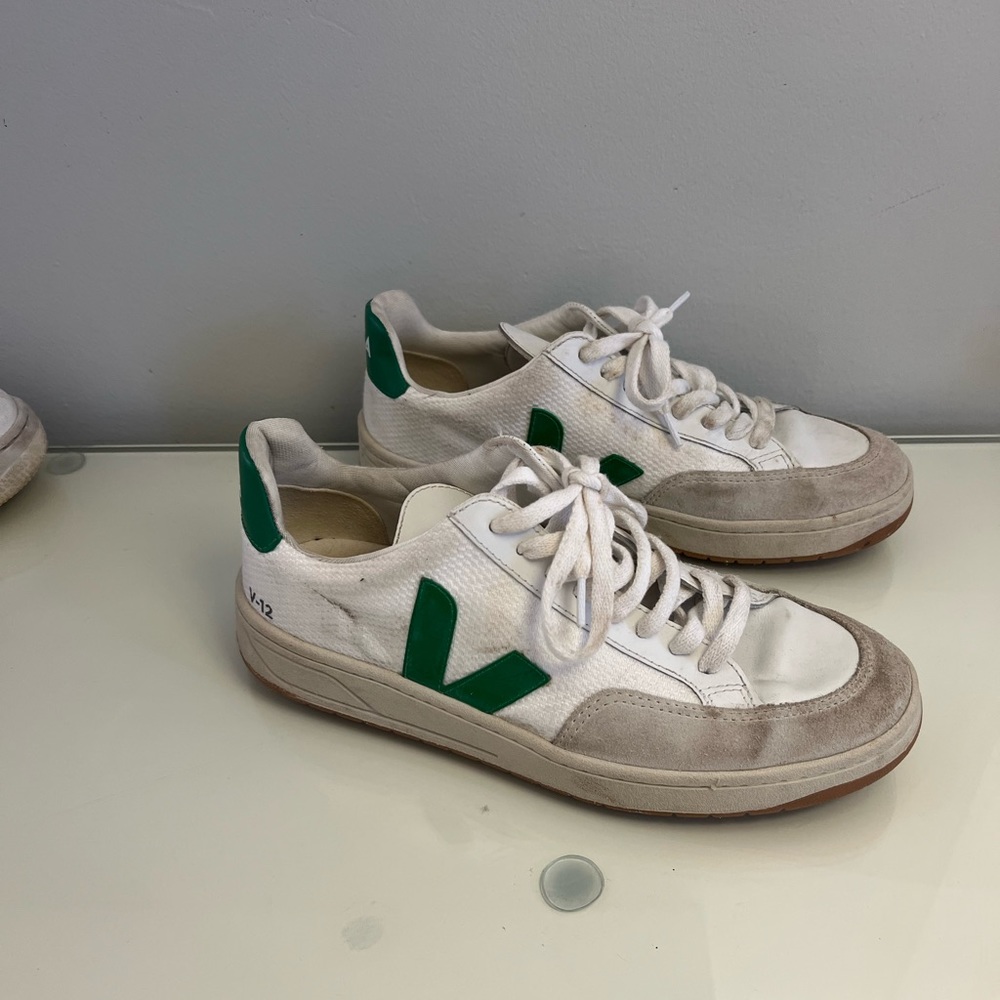 Veja sneakers!!
